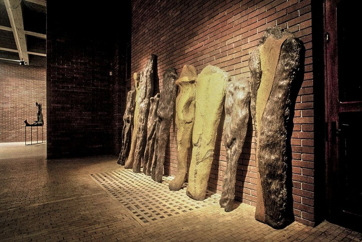 01 Mystery of time , Polish Sculpture Center in Orońsko, 2003_mini
