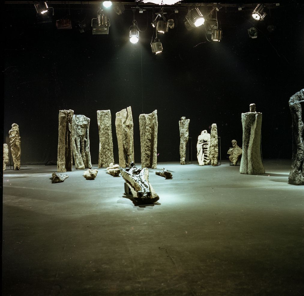 04 Mystery of Time, Works for 41th Biennale in Venice, 1984 - Tv Studio_mini