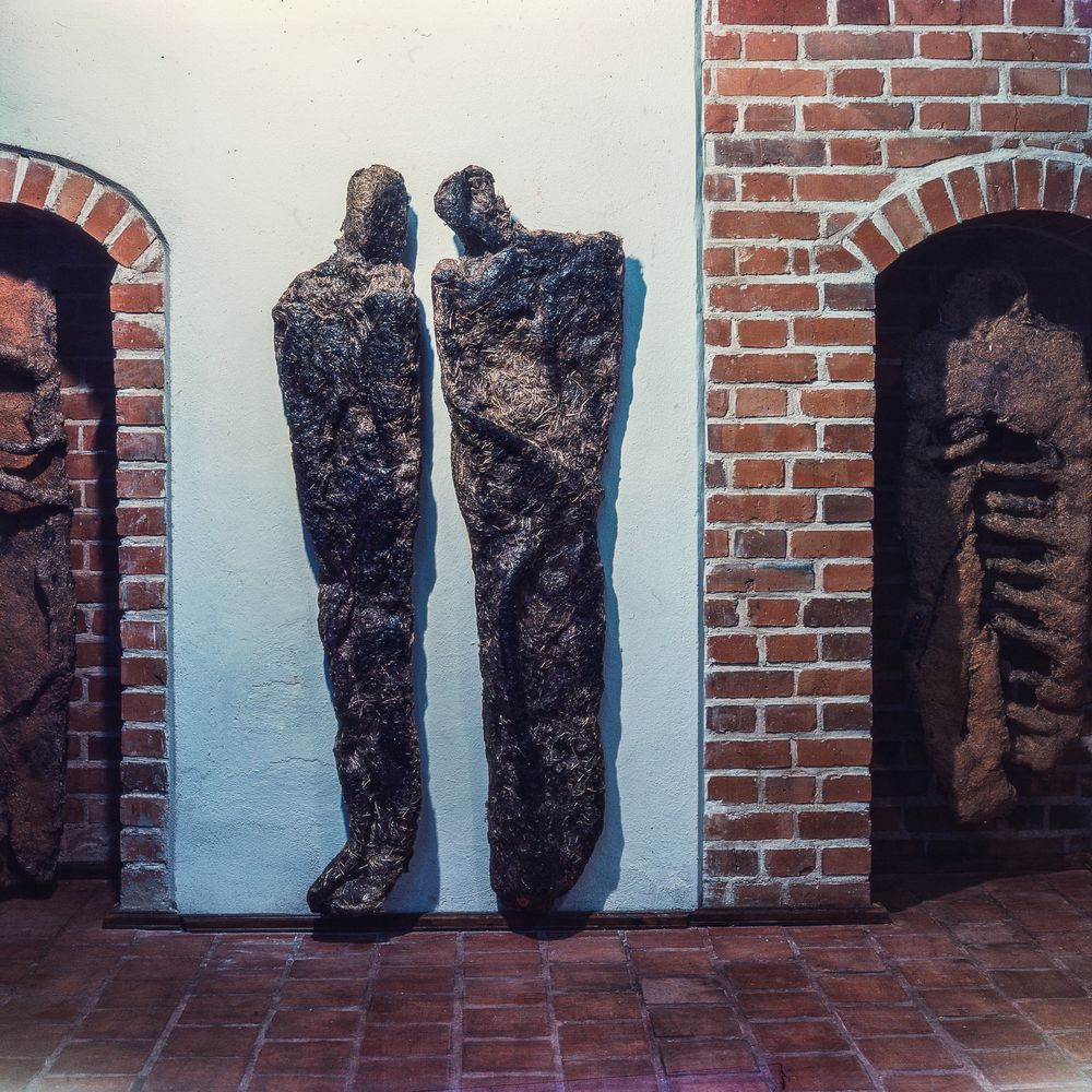 04 Mystery of time, Zamek Gallery, Reszel, 1999_mini